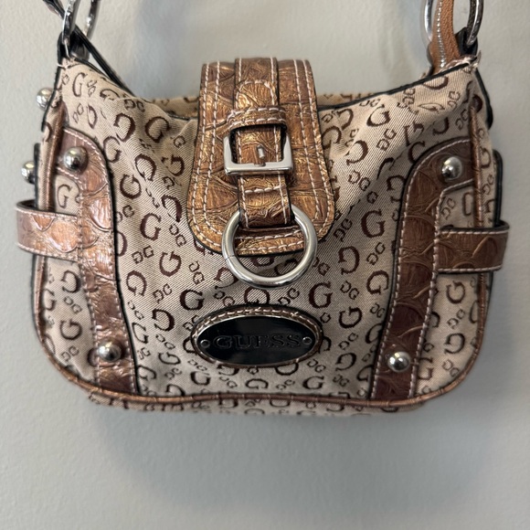 Y2K Vintage Guess Signature Brown and Cream Shoulder Bag - Picture 2 of 12